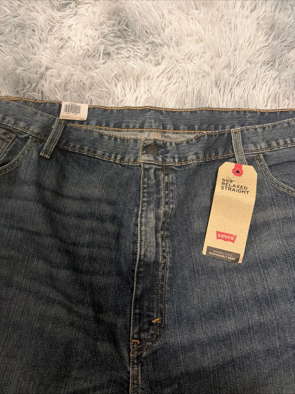 NWT Levi's 559 Relaxed Straight Fit Blue Jeans Mens 50x29 Medium Wash NEW B&T